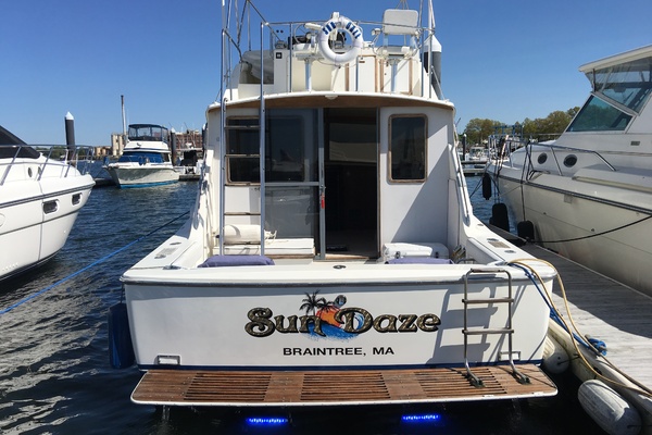 33ft Bertram Yacht For Sale