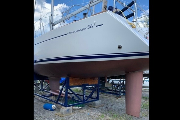 Aria 36ft Jeanneau Yacht For Sale