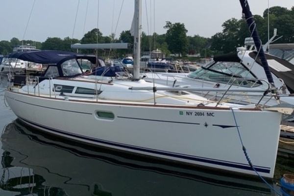 2007 Jeanneau Jeanneau Oceanis 36i