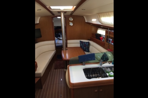 Aria 36ft Jeanneau Yacht For Sale