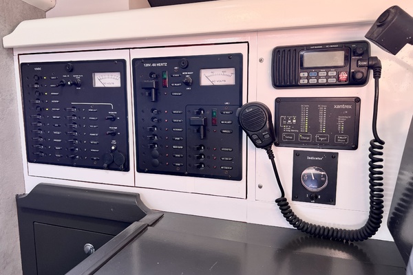 Prime Directive 38ft Hunter Yacht For Sale