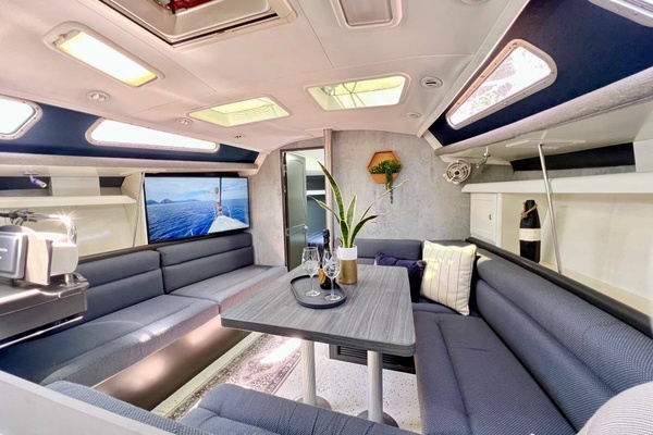 Prime Directive 38ft Hunter Yacht For Sale