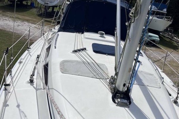 Prime Directive 38ft Hunter Yacht For Sale