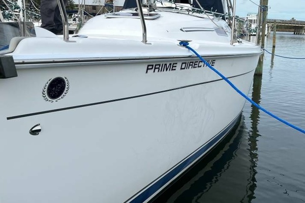 Prime Directive 38ft Hunter Yacht For Sale