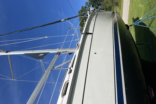 Prime Directive 38ft Hunter Yacht For Sale