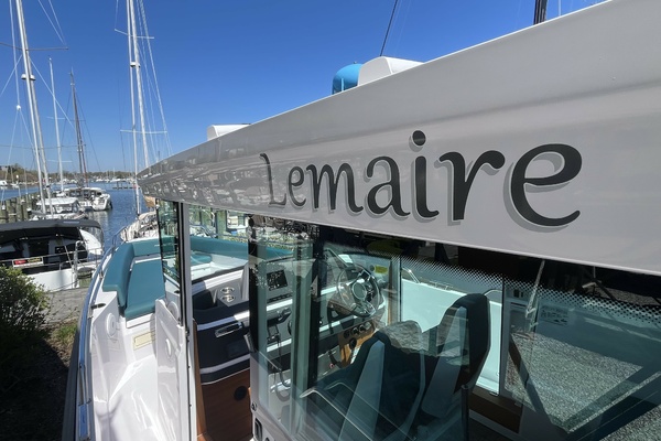 Lemaire 28ft Axopar Yacht For Sale