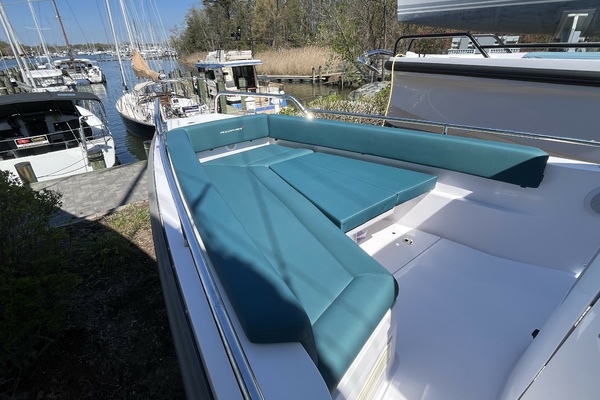 Lemaire 28ft Axopar Yacht For Sale