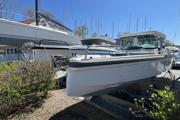 Lemaire 28ft Axopar Yacht For Sale