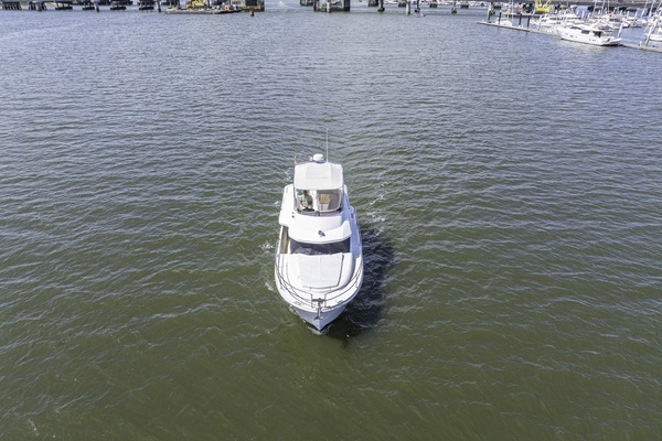 2019 Beneteau 35