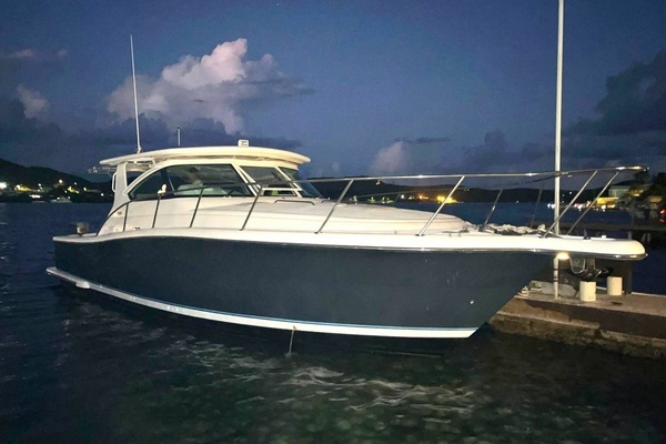 Photo of the 2003 Tiara Yachts Open 3800 "Vibe"