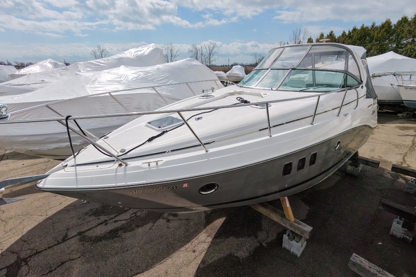 36ft Rinker Yacht For Sale