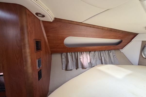 36ft Rinker Yacht For Sale