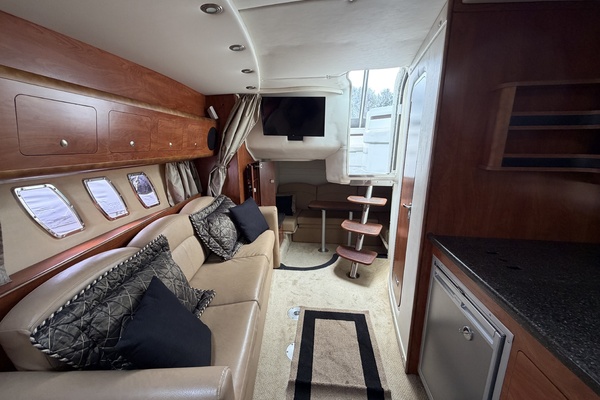 36ft Rinker Yacht For Sale