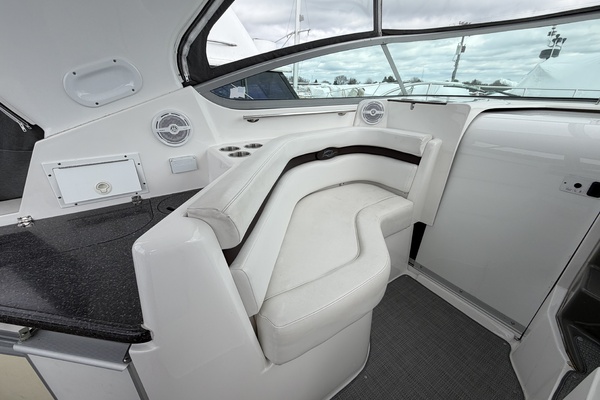 36ft Rinker Yacht For Sale