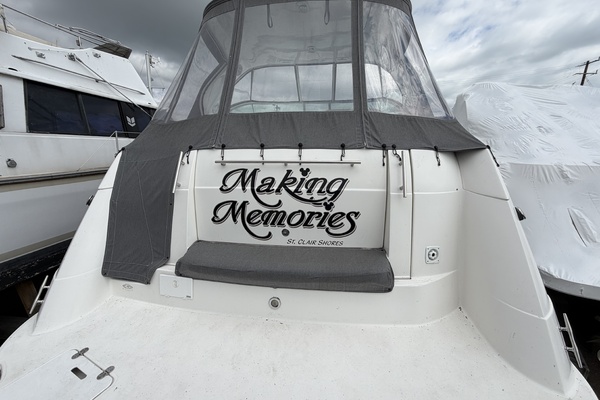 36ft Rinker Yacht For Sale