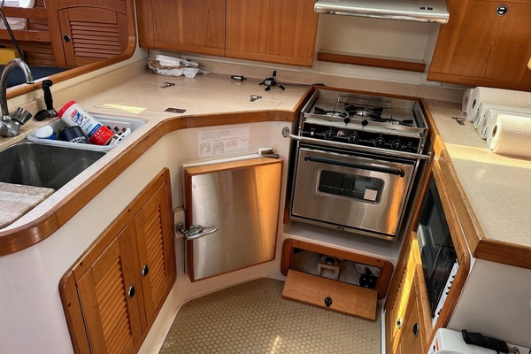 41ft Catalina Yacht For Sale