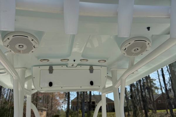 23ft Sea Hunt Yacht For Sale