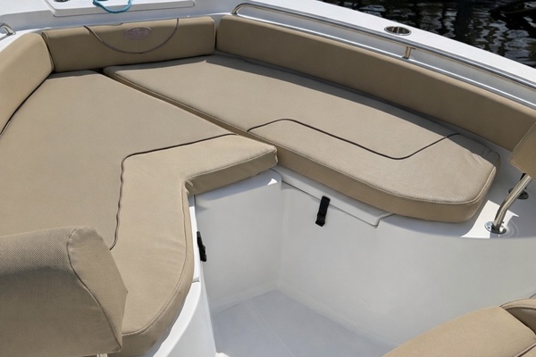 23ft Sea Hunt Yacht For Sale