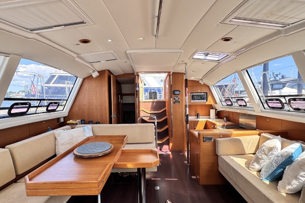 55ft Wauquiez Yacht For Sale