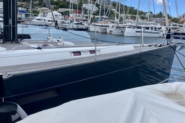 Photo of the 2011 Wauquiez Pilot Saloon 55