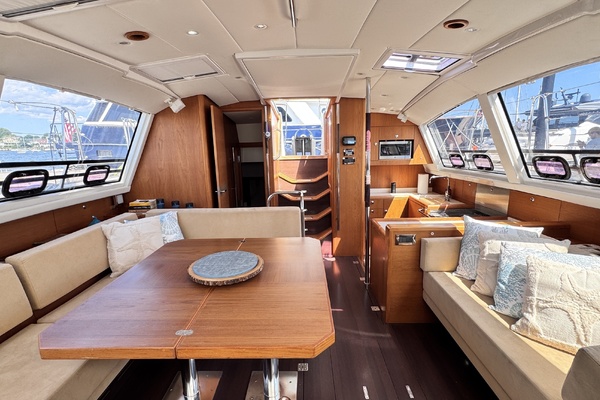 55ft Wauquiez Yacht For Sale