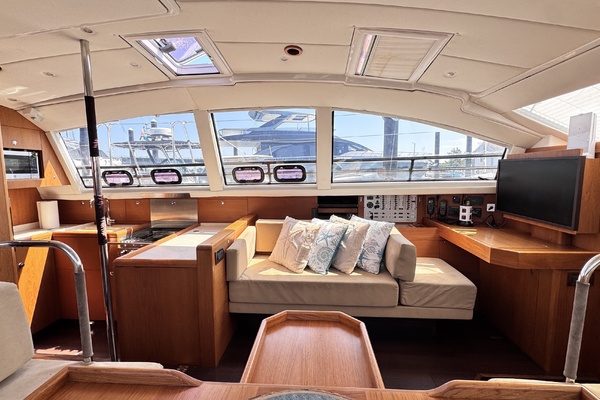 55ft Wauquiez Yacht For Sale