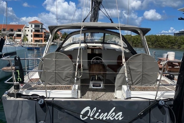 Photo of the 2011 Wauquiez Pilot Saloon 55