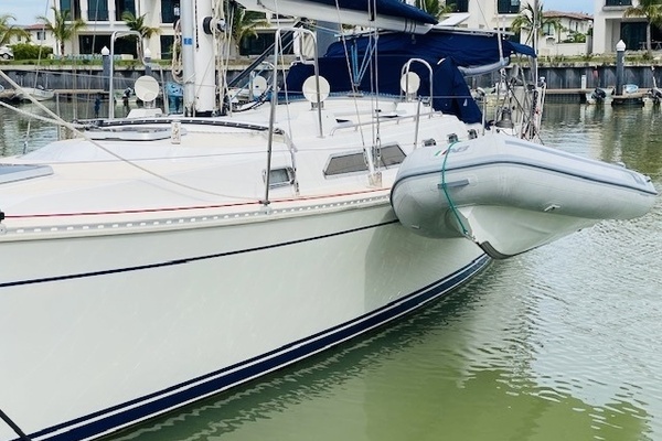 Brigadoon III 43ft Saga Yacht For Sale