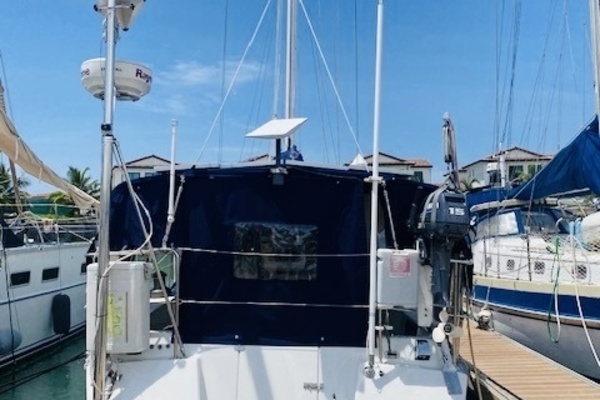 Brigadoon III 43ft Saga Yacht For Sale