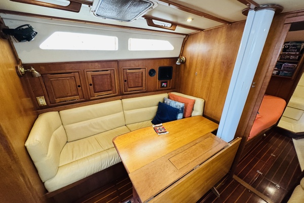 Brigadoon III 43ft Saga Yacht For Sale