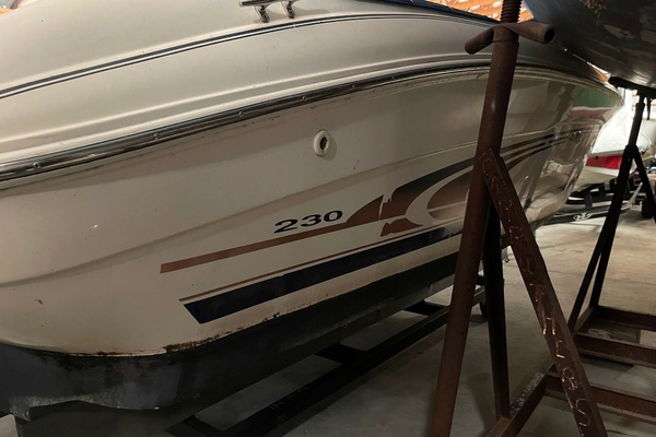23ft Sea Ray Yacht For Sale