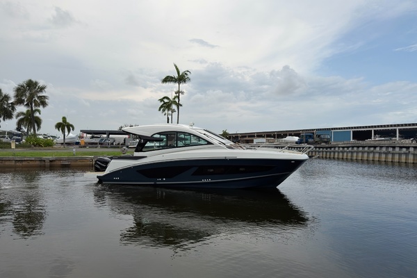 2023 Beneteau 32