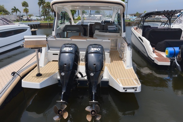 2023 Beneteau 32