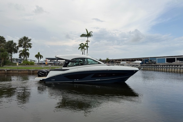 2023 Beneteau 32