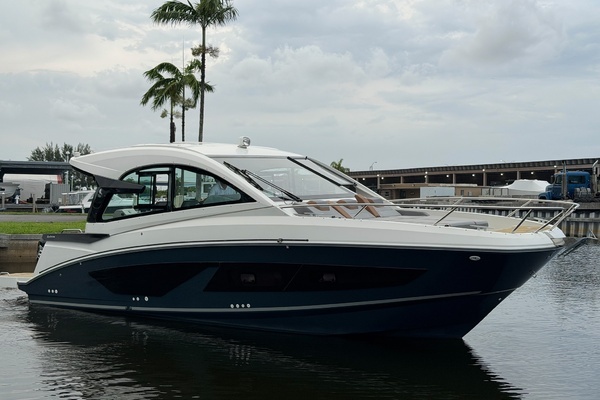 2023 Beneteau 32