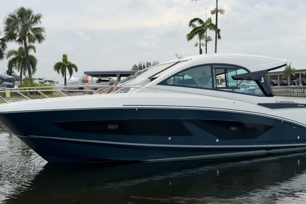 2023 Beneteau 32