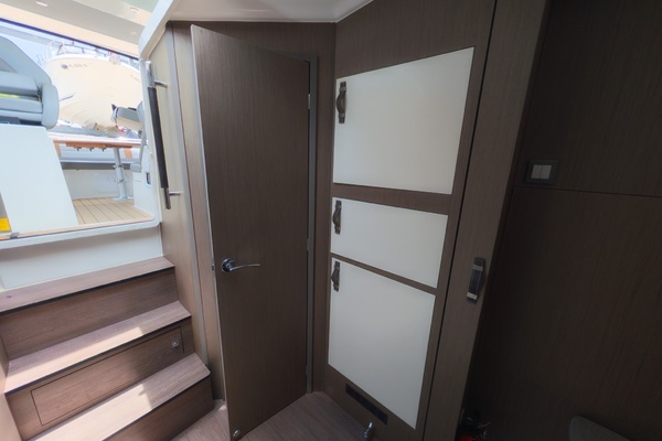2023 Beneteau 32