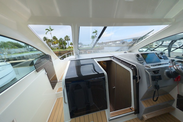 2023 Beneteau 32