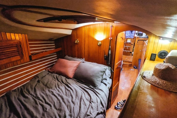 Electric Passage 42ft Tayana Yacht For Sale