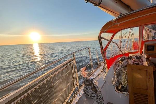 Photo of the 1984 Tayana Vancouver 42 "Electric Passage"