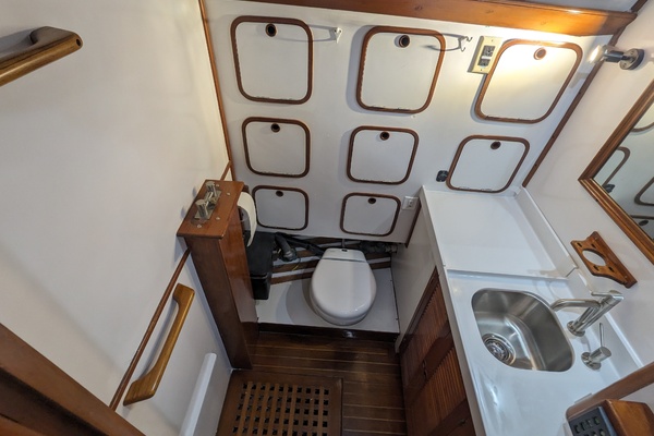 Electric Passage 42ft Tayana Yacht For Sale