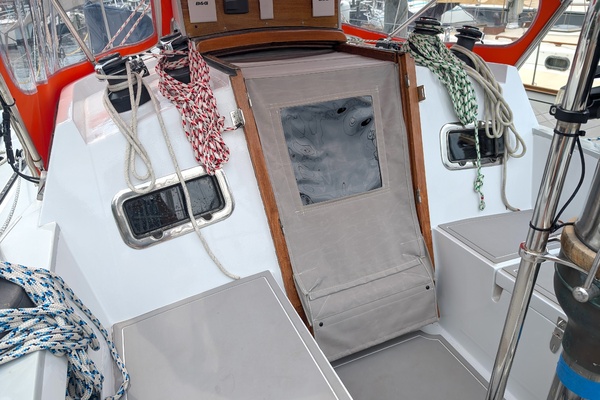 Electric Passage 42ft Tayana Yacht For Sale