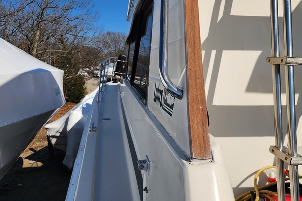 1987 Luhrs 40