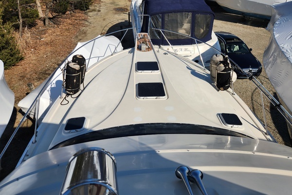 1987 Luhrs 40