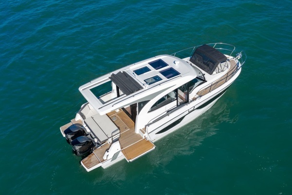 2023 Beneteau 37
