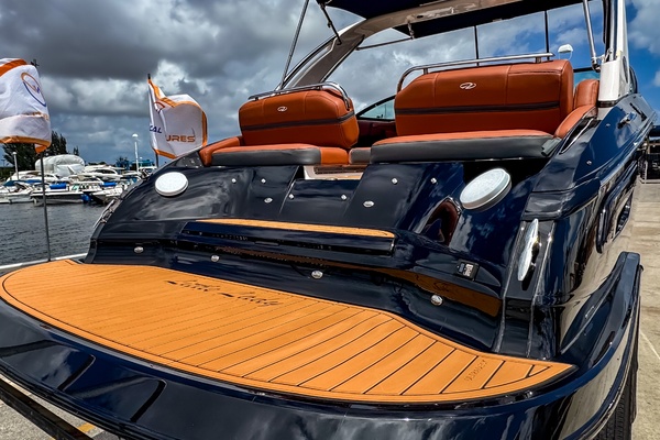 28ft Regal Yacht For Sale