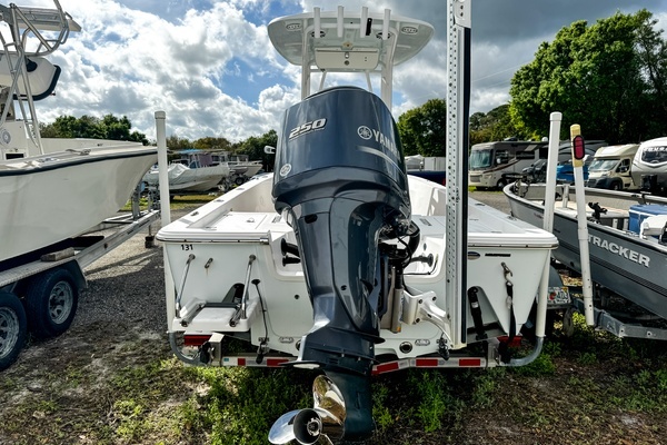 Photo of the 2014 Sportsman Masters 247 Bay Boat