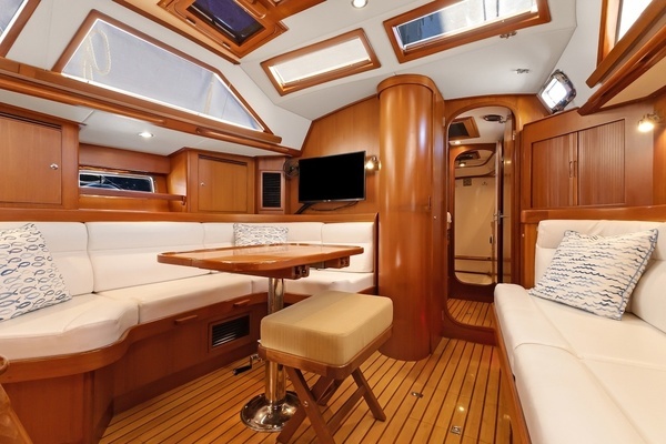 Hylas 46 Yacht For Sale