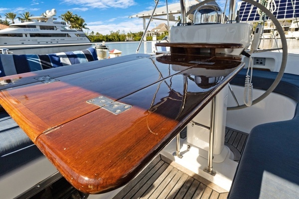 Hylas 46 Yacht For Sale