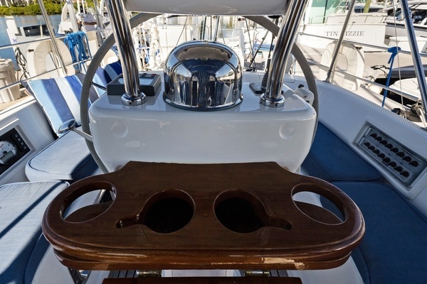 Hylas 46 Yacht For Sale